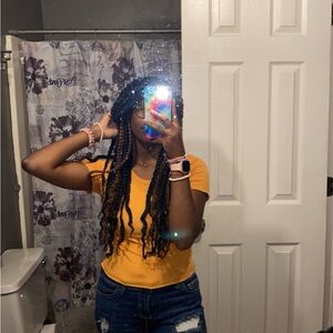 Active USA Mustard Short Sleeve Top